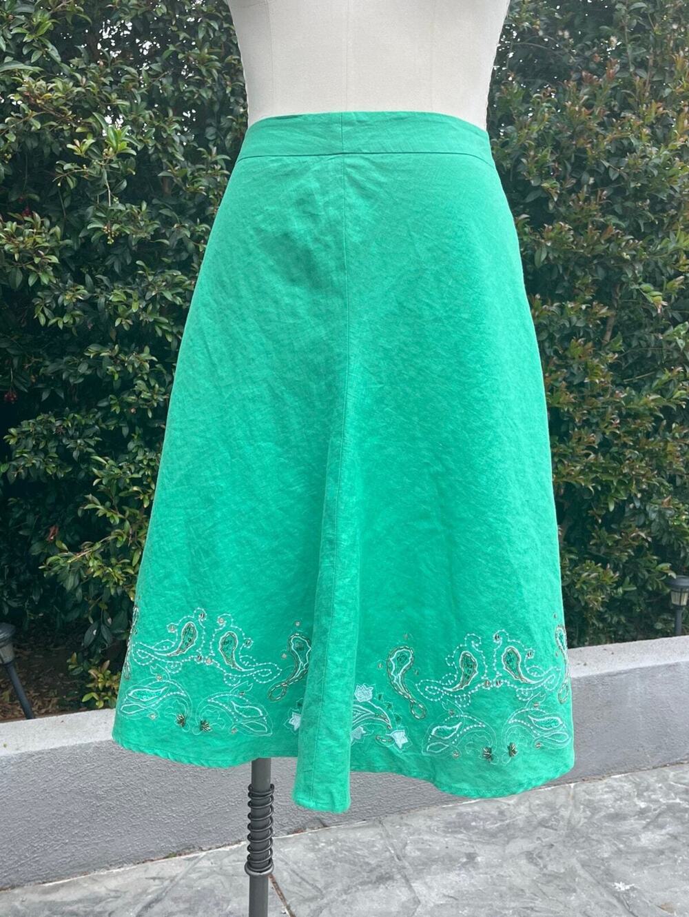 Apostrophe Green Floral Embroidered Linen Beaded Skirt Women’s 2